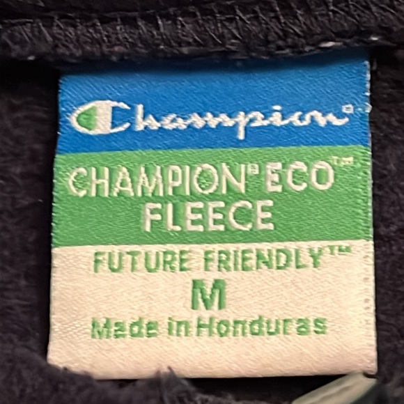 Champion Notre Dame Irish sweatshirt with collar and front pockets size Medium - Picture 5 of 8